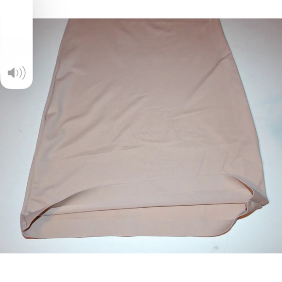 NWT Marilyn Monroe Strong compression Shaping Slip with Sonic edge,M,L, Naked - Picture 4 of 4